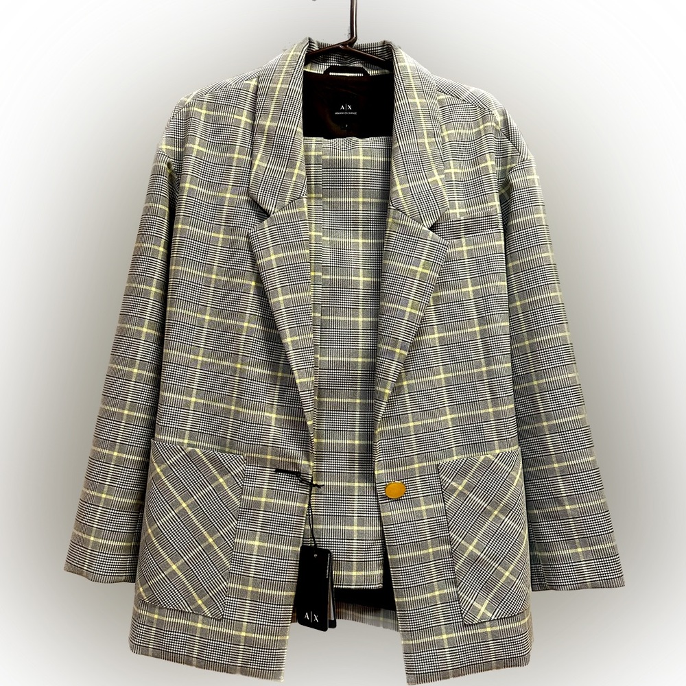 Armani ensemble suit brand new
